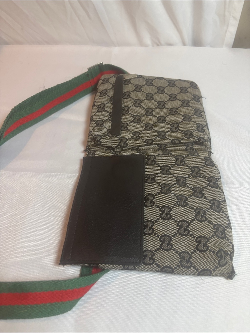 Designer-Inspired Monogram Crossbody Wallet in Beige/Black with Green-Red Strap